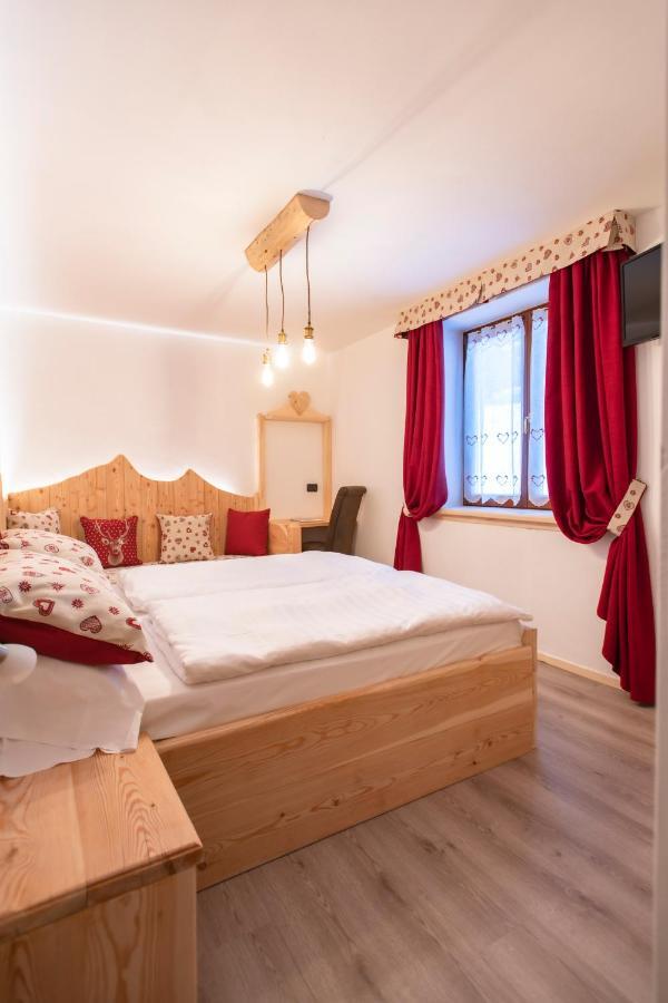 פליצאנו Hotel Pezzotti מראה חיצוני תמונה